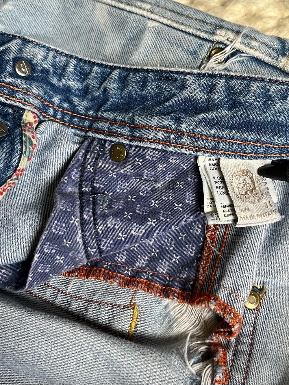 Diesel Y2k Distressed Ripped Jeans | 31x32 - Picture 7 of 14